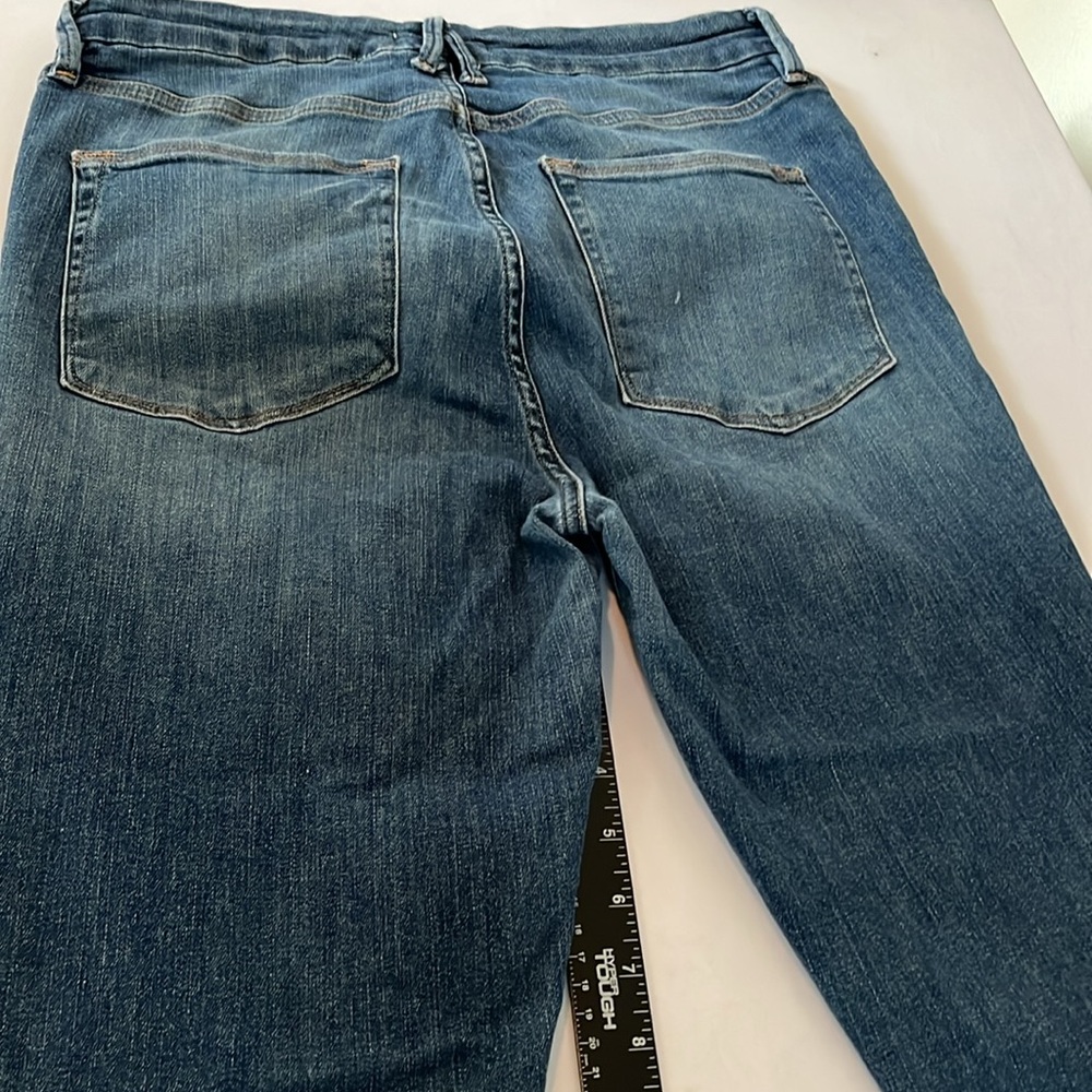Good American size 14, blue “good legs cropped “ high waist with stretch - Picture 2 of 15
